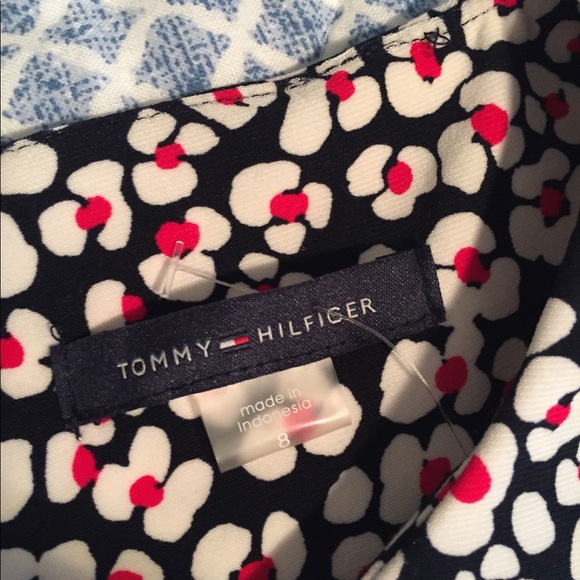 Tommy Hilfiger dress 👗 - Picture 3 of 6